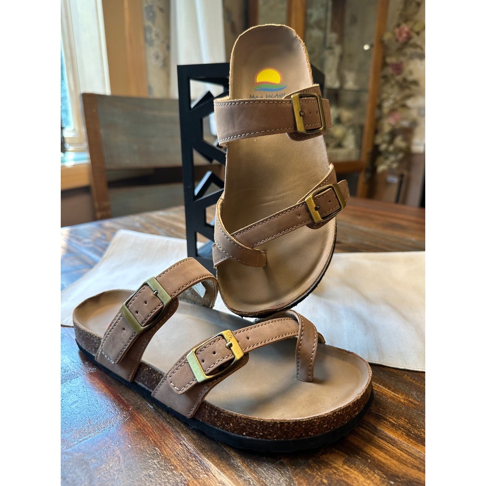 Maui Island Summer Brown Nubuck PU Double Buckle Toe Loop Sandals Womens 6M